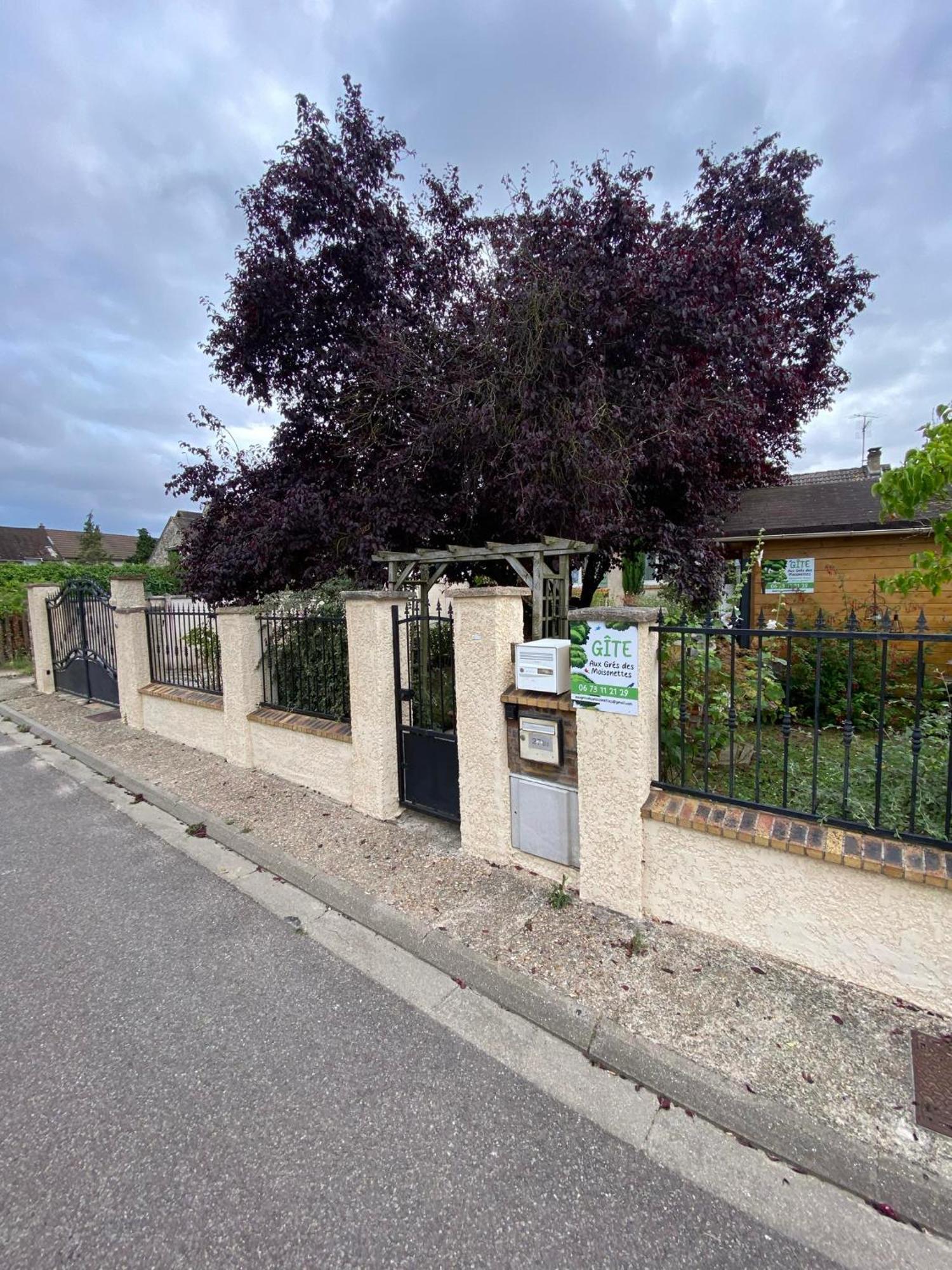 בית הארחה Limetz 	Aux Gres Des Moisonettes מראה חיצוני תמונה